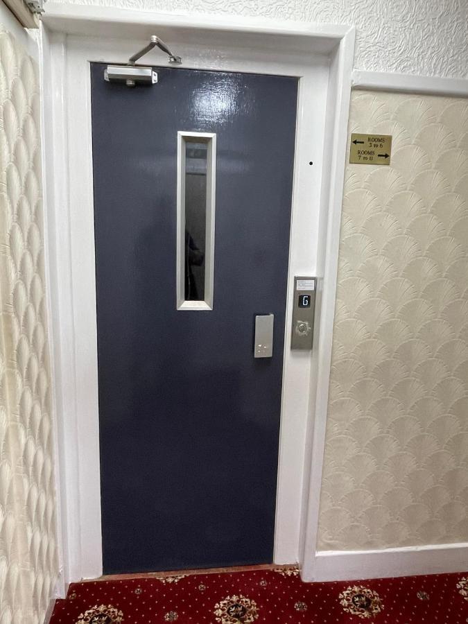 Oyo Queens Hotel, Skegness Exterior foto